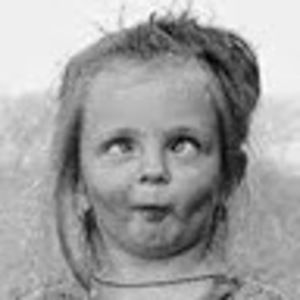 Meet your Posher, Raysa